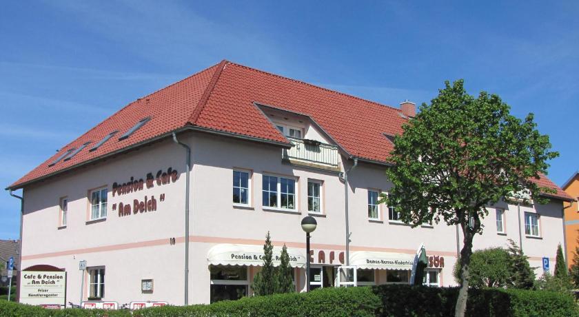 Pension Am Deich Kroslin Bagian luar foto