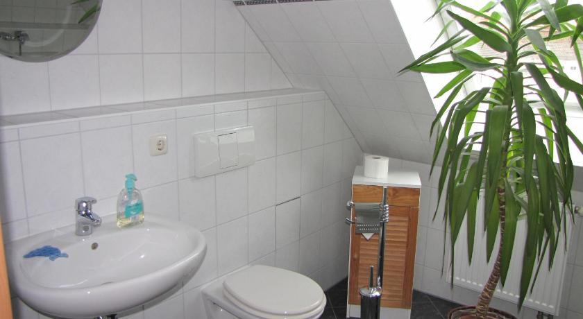 Pension Am Deich Kroslin Ruang foto