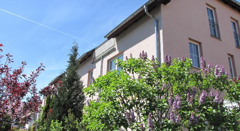Pension Am Deich Kroslin Bagian luar foto