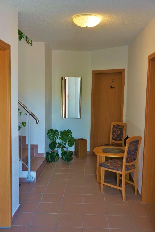 Pension Am Deich Kroslin Bagian luar foto